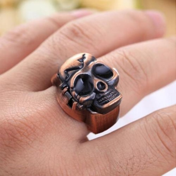 Men Women Retro Finger Skull Ring Watch - Picture 3 of 6